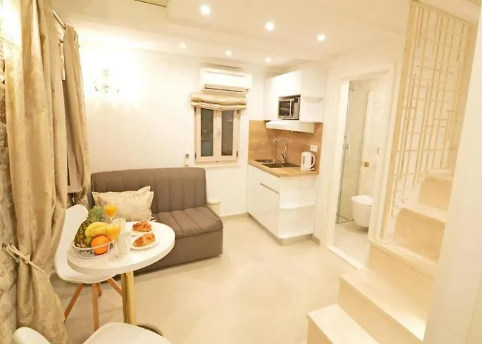 Madonna Della Strada A4 Apartman *